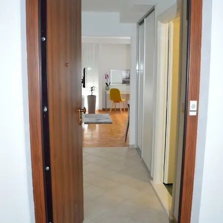 Apartamento Papedoni *